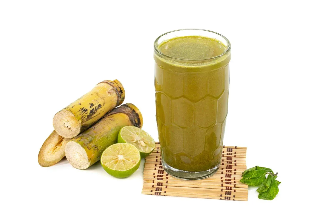 गन्ने का जूस: स्वादिष्ट, पोषण से भरपूर, और स्वास्थ्य के लिए लाभकारी पेय। Ganne ke Juice ke Fayde in Hindi।