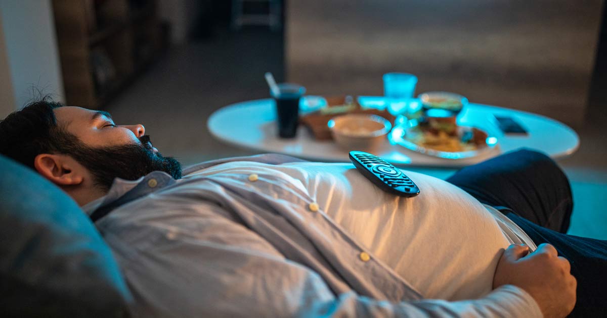 जानिए क्यों है रात को भोजन के बाद तुरंत सोना नुकसानदायक?